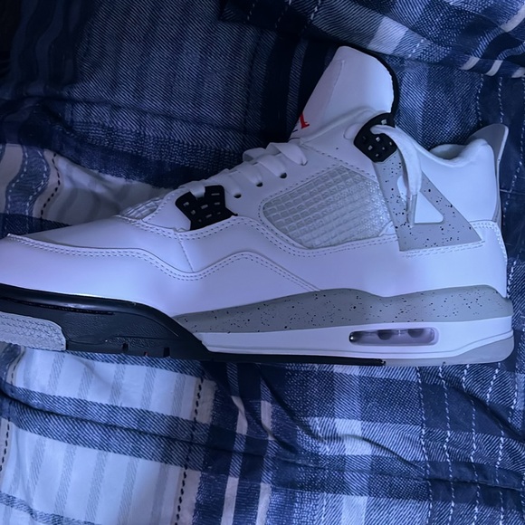 Jordan 4 White Cement BOX SOLD!!! - Picture 2 of 7